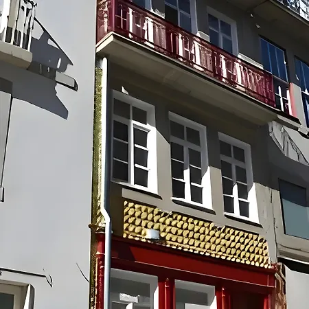 Myo Design House アパート