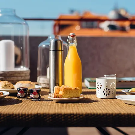 Myo Design House アパート ポルト