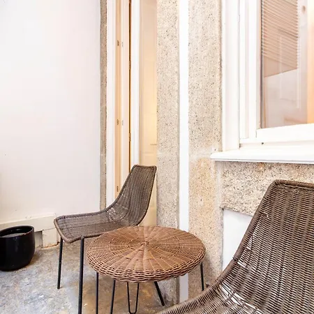 Apartment Myo Design House By Lovelystay *