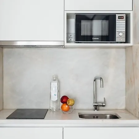 Myo Design House 4* פורטו