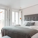 Myo Design House By Lovelystay Apartman Porto