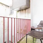 Myo Design House By Lovelystay Apartman