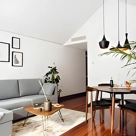 Apartment Myo Design House