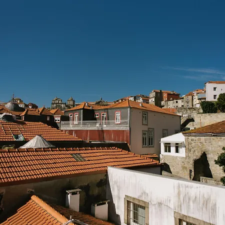 Apartment Myo Design House *